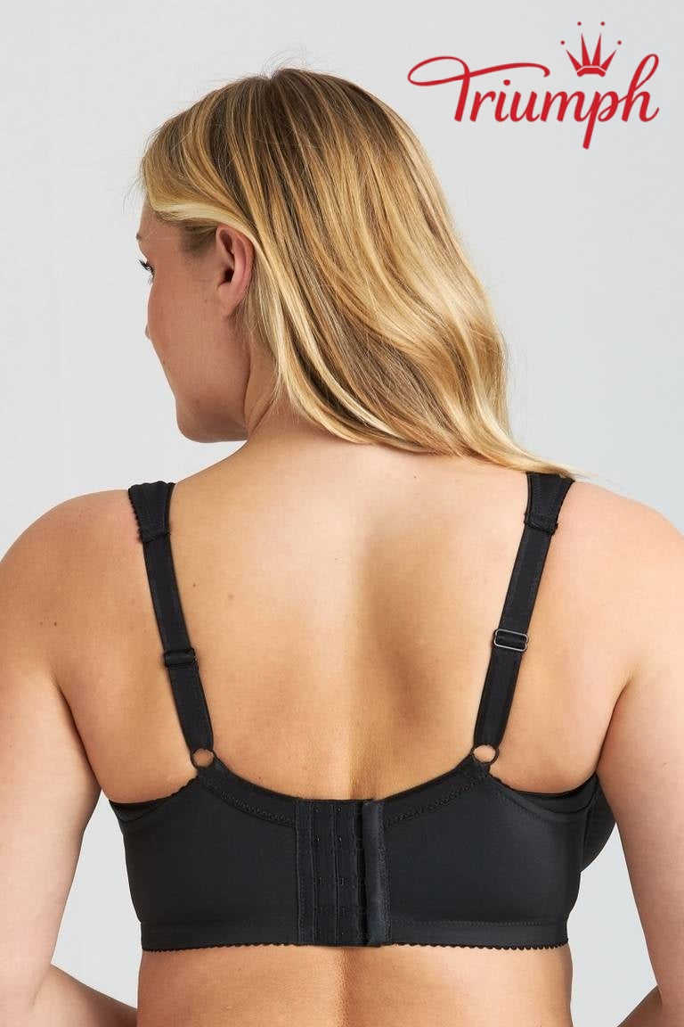 Triumph® 4 részes szett 🥰 A kényelmes melltartó tiszta pamutból készült, és nagyobb mellmérettel rendelkező nők számára alkalmas.